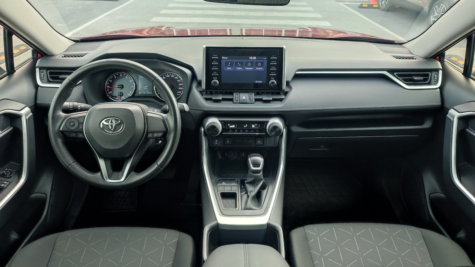 Toyota RAV4 2022 року з пробігом 14027 км, Універсал, Тойота Центр Київ "ВіДі Автострада", м.Київ - 1230000 ГРН | Фото № 8