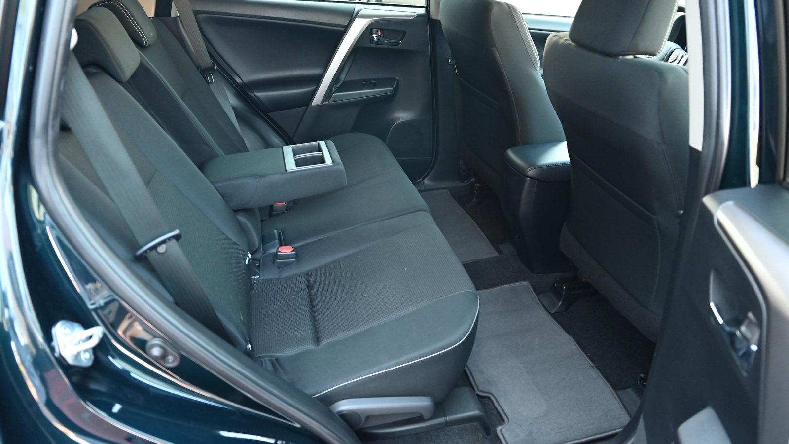 Toyota RAV4 2018 року з пробігом 124062 км, Універсал, Тойота Центр Київ "Сіті Плаза", м.Київ - 865200 ГРН | Фото № 7