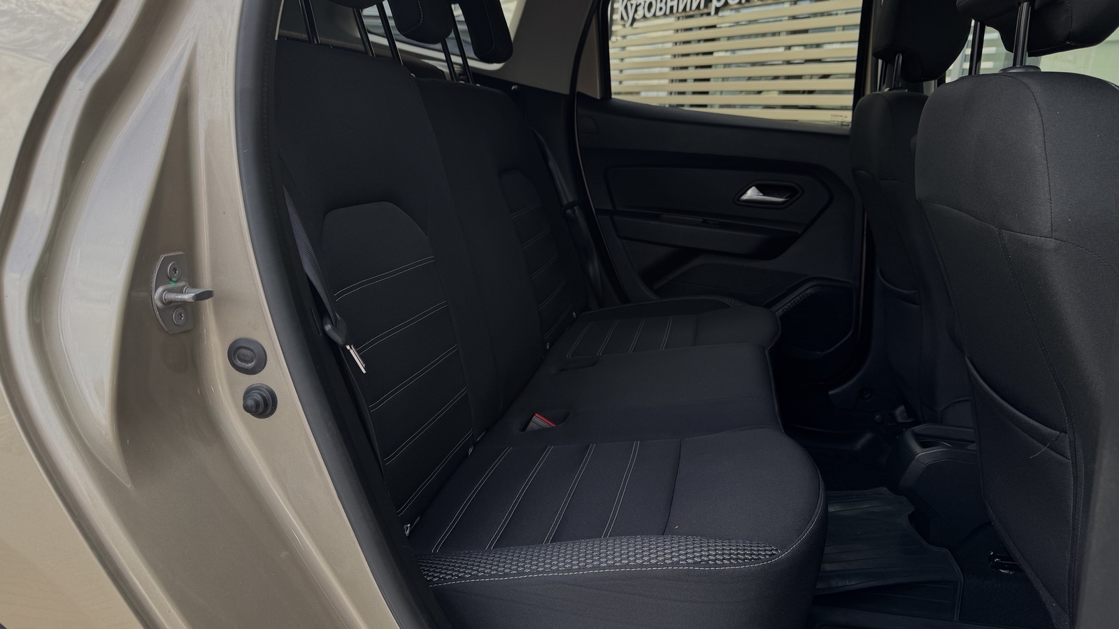Інші авто RENAULT DUSTER 2019 року з пробігом 189399 км, Універсал, Тойота Центр Чернігів "Соллі-Плюс", м.Чернігів - 644000 ГРН | Фото № 7
