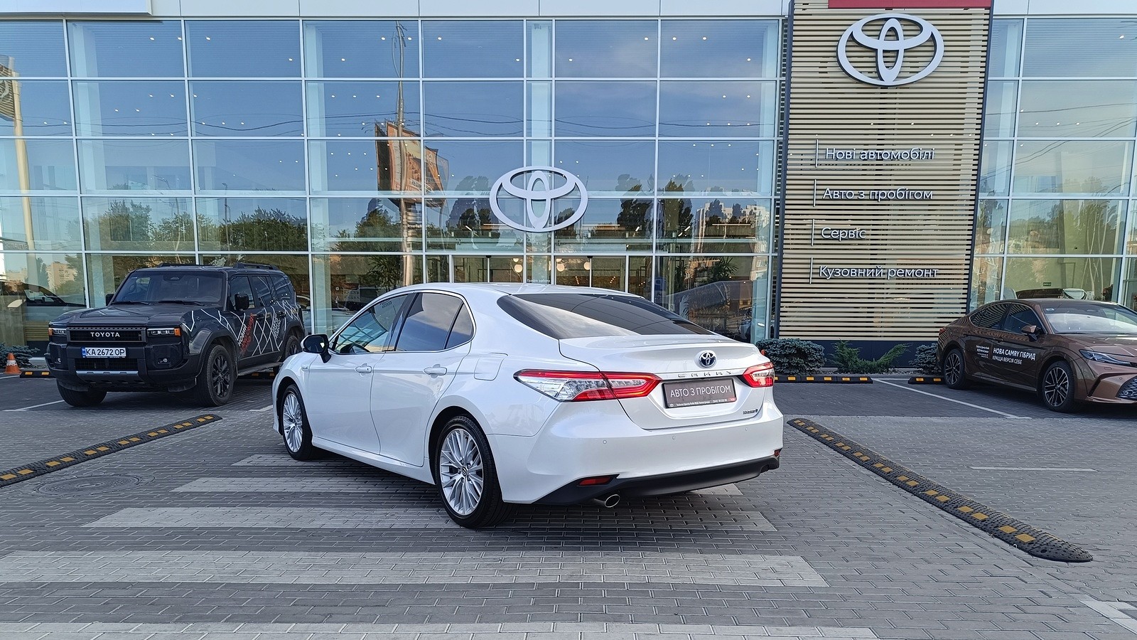 Toyota CAMRY 2020 року з пробігом 114501 км, Седан, Тойота Центр Київ "ВіДі Автострада", м.Київ - 1149000 ГРН | Фото № 2