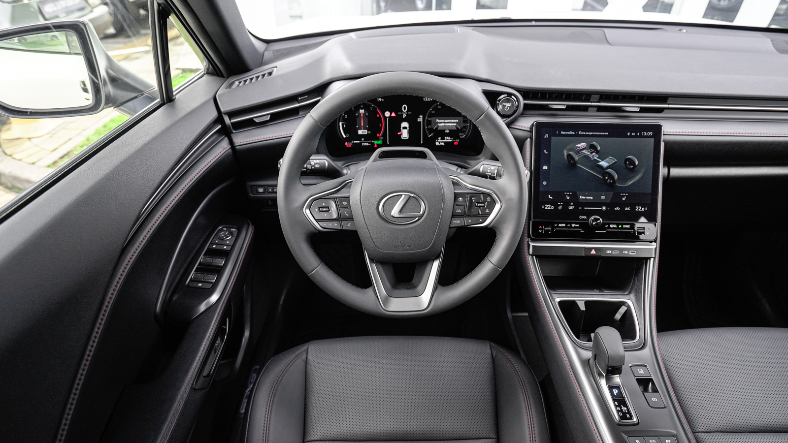Lexus LBX 2023 року з пробігом 2153 км, Універсал, Лексус Львів, м.Львів - 1680750 ГРН | Фото № 9