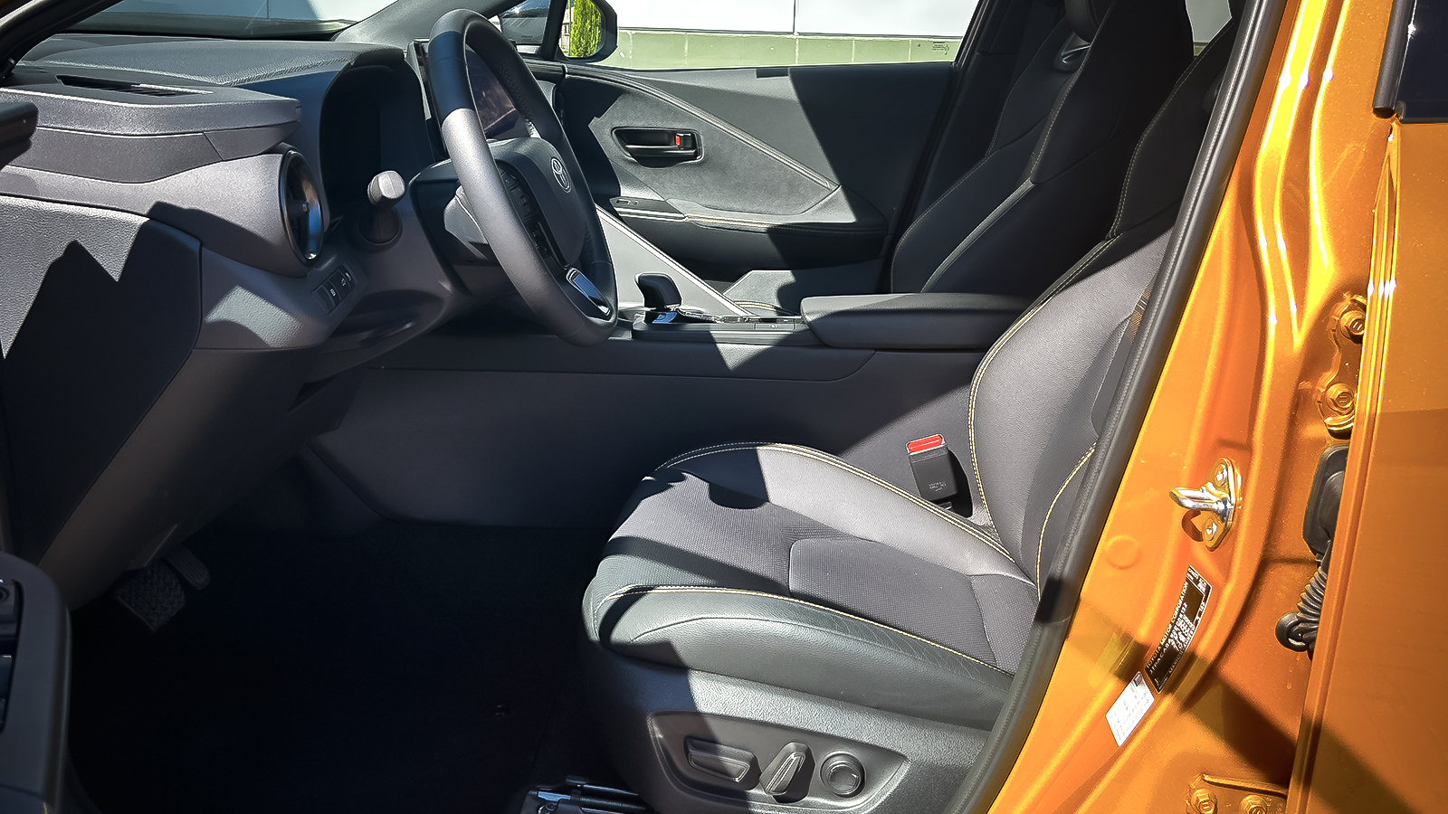 Toyota C-HR 2024 року з пробігом 7463 км, Хетчбек, Тойота Центр Чернівці "Олімп-Моторс", м.Чернівці - 1790160 ГРН | Фото № 12