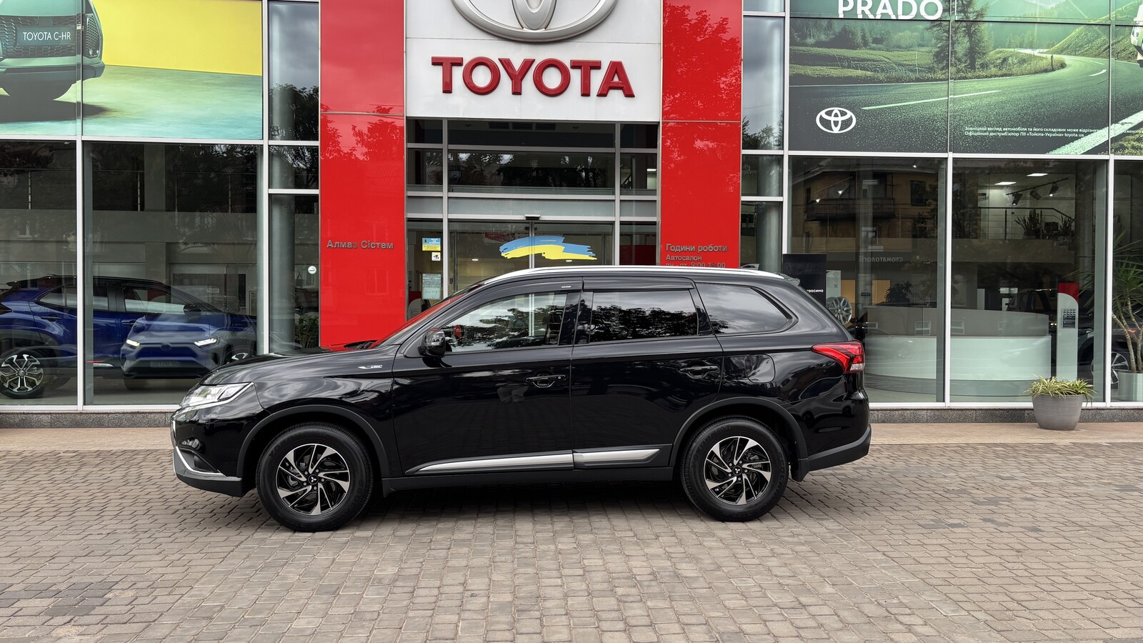 Інші авто MITSUBISHI OUTLANDER 2018 року з пробігом 53774 км, Універсал, Тойота Центр Кривий Ріг "Алмаз Сістем", м.Кривий Ріг - 850000 ГРН | Фото № 3