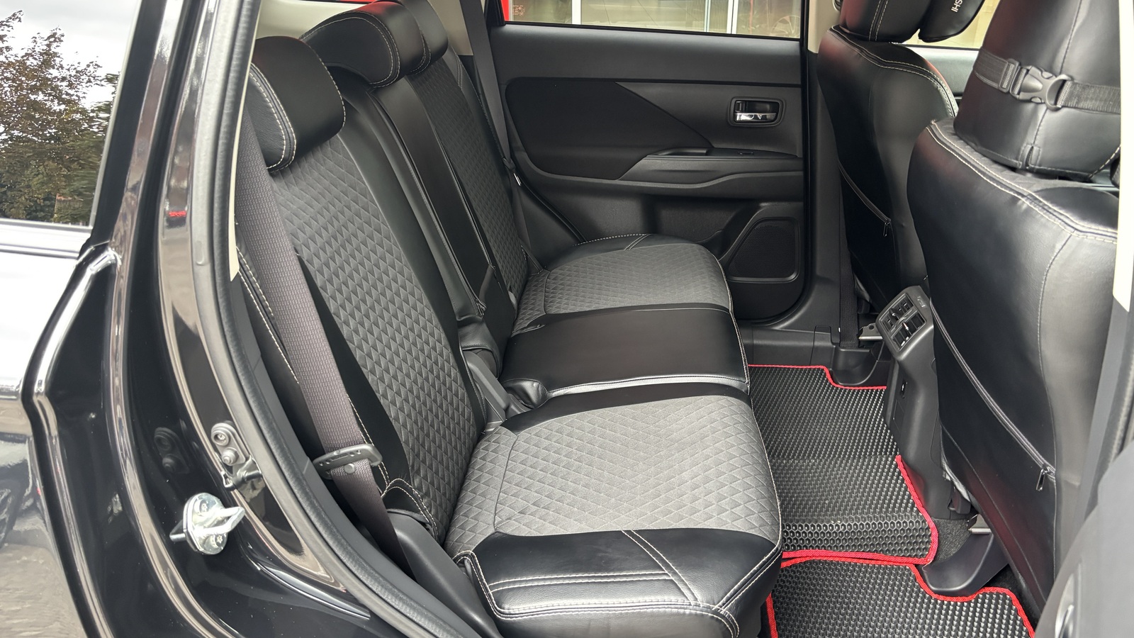 Інші авто MITSUBISHI OUTLANDER 2018 року з пробігом 53774 км, Універсал, Тойота Центр Кривий Ріг "Алмаз Сістем", м.Кривий Ріг - 850000 ГРН | Фото № 7