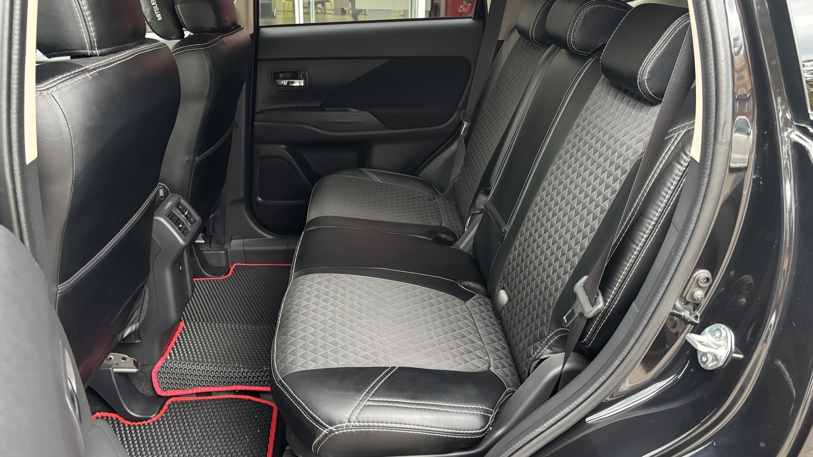 Інші авто MITSUBISHI OUTLANDER 2018 року з пробігом 53774 км, Універсал, Тойота Центр Кривий Ріг "Алмаз Сістем", м.Кривий Ріг - 850000 ГРН | Фото № 11
