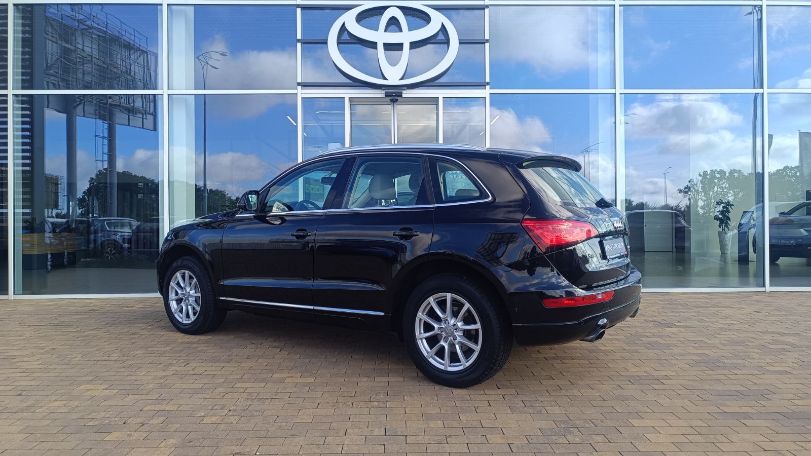 Інші авто AUDI Q5 2013 року з пробігом 128830 км, Універсал, Тойота Центр Київ «ВІДІ Аеропорт», м.Київ - 800000 ГРН | Фото № 2
