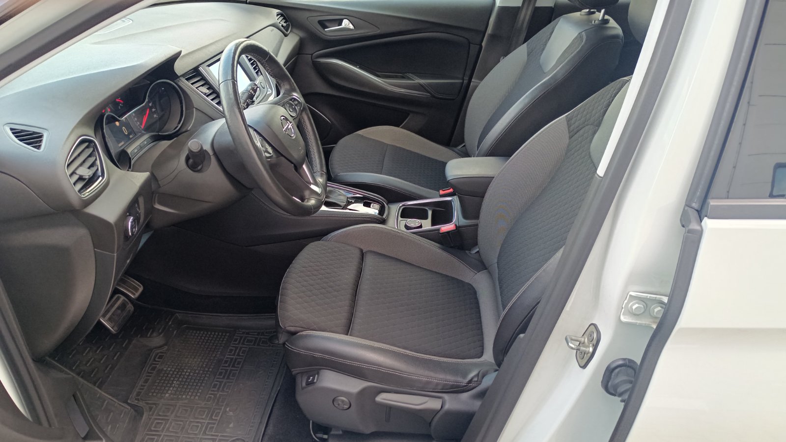 Інші авто OPEL Grandland X 2019 року з пробігом 80060 км, Універсал, Тойота Центр Київ «ВІДІ Аеропорт», м.Київ - 860000 ГРН | Фото № 6