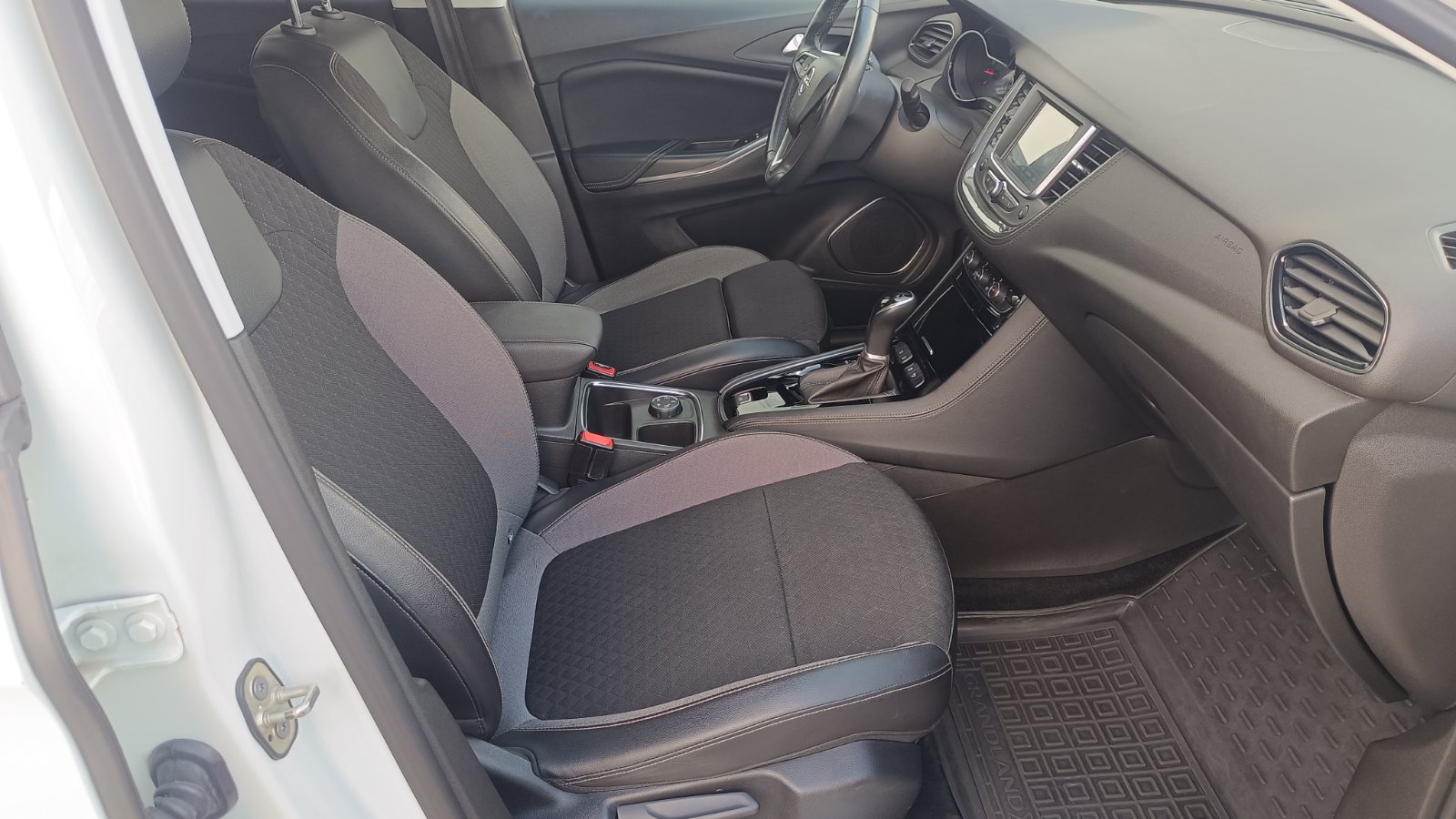 Інші авто OPEL Grandland X 2019 року з пробігом 80060 км, Універсал, Тойота Центр Київ «ВІДІ Аеропорт», м.Київ - 860000 ГРН | Фото № 12