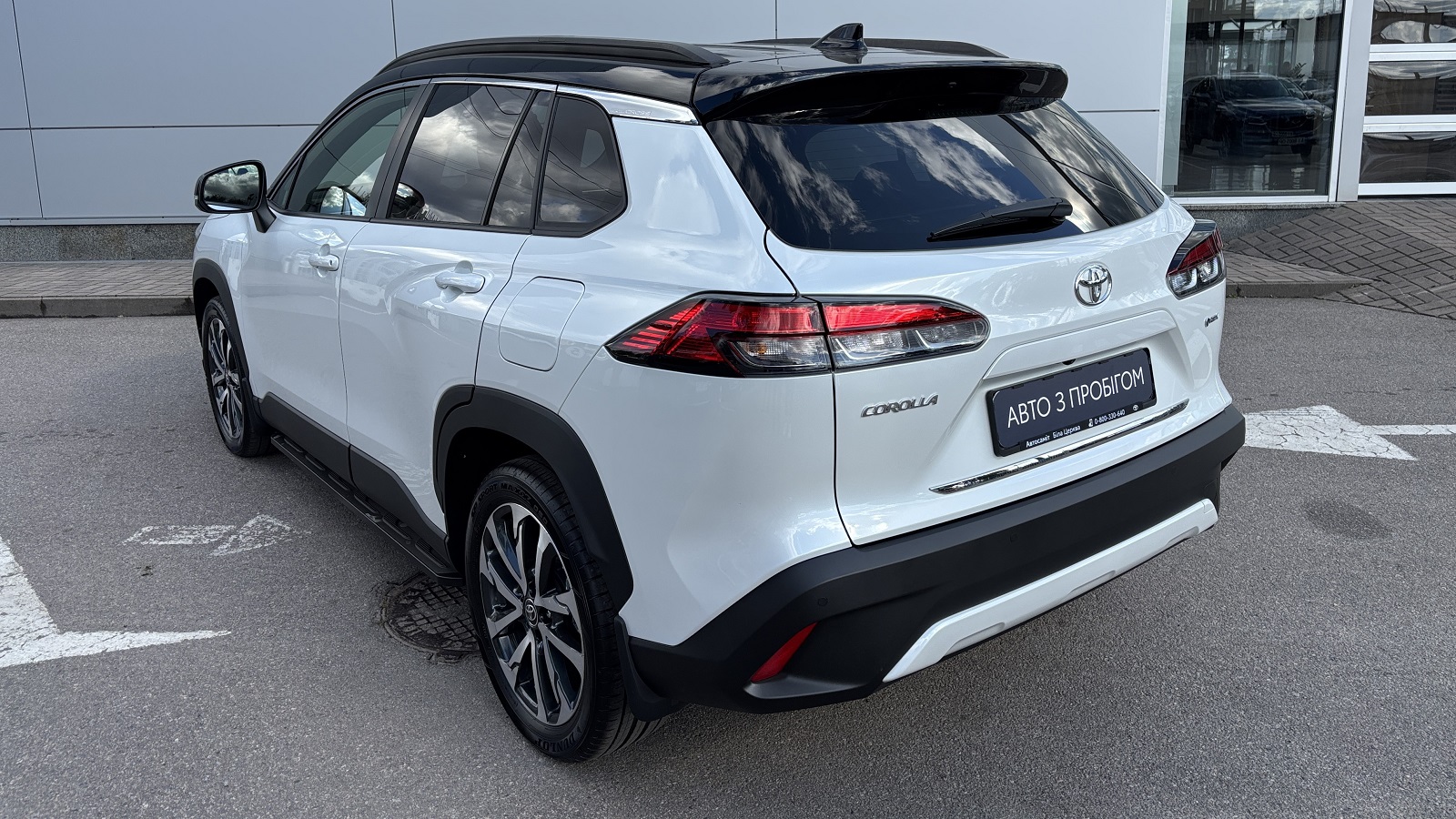 Toyota COROLLA CROSS 2024 року з пробігом 486 км, Хетчбек, Тойота Центр Біла Церква "Автосаміт Укравто", м.Біла Церква - 1600170 ГРН | Фото № 2