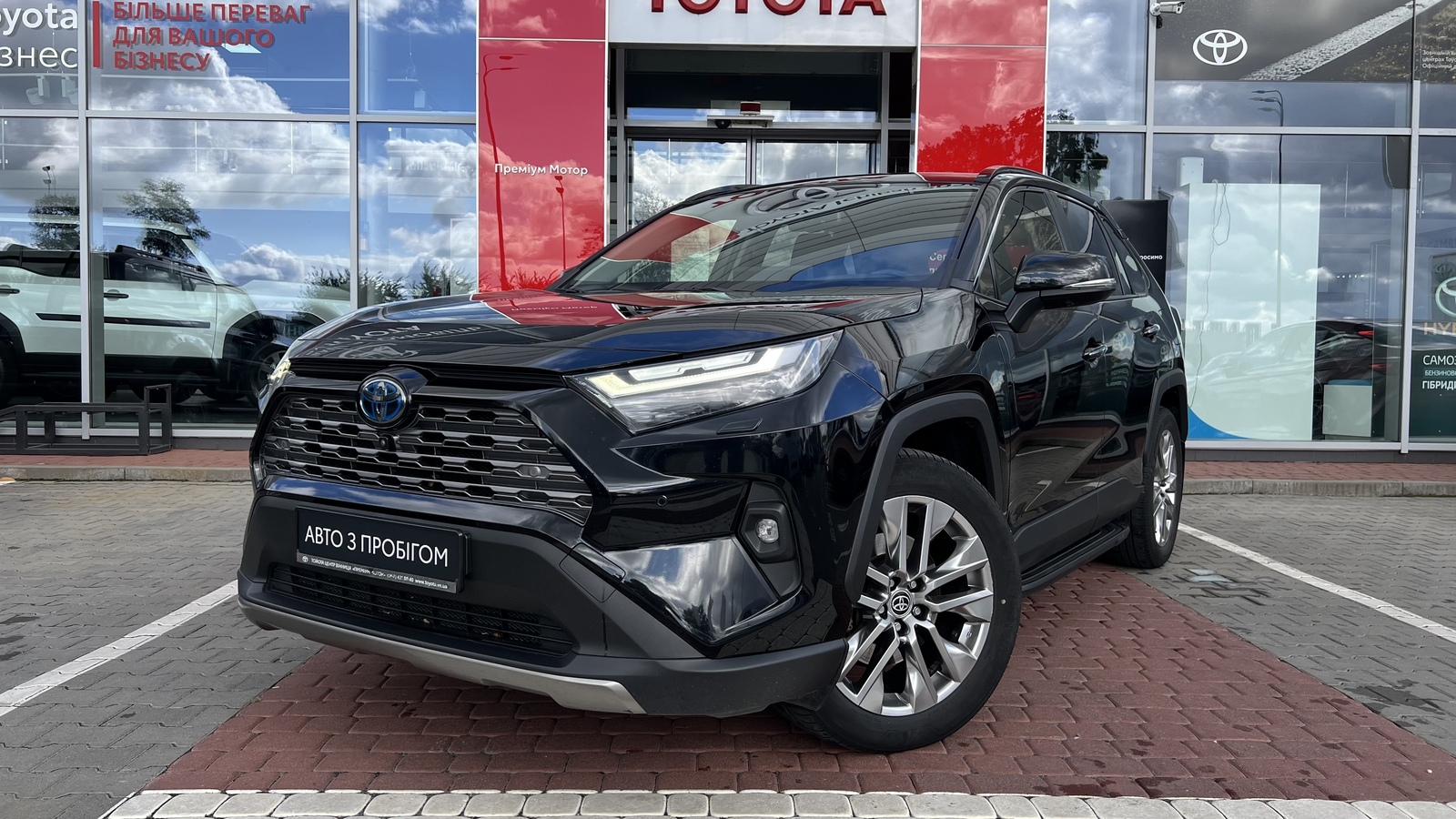 Toyota RAV4 2023 року з пробігом 73877 км, Універсал, Тойота Центр Вінниця "Преміум Мотор", м.Вінниця - 1755000 ГРН | Фото № 1