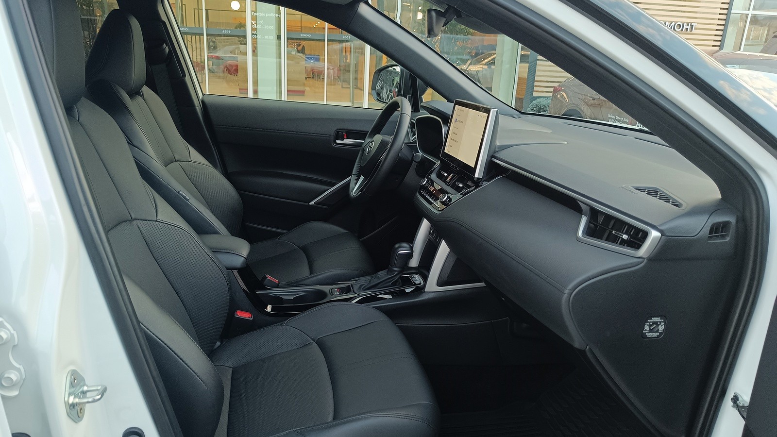 Toyota COROLLA CROSS 2024 року з пробігом 1985 км, Універсал, Тойота Центр Київ "ВіДі Автострада", м.Київ - 1600170 ГРН | Фото № 6