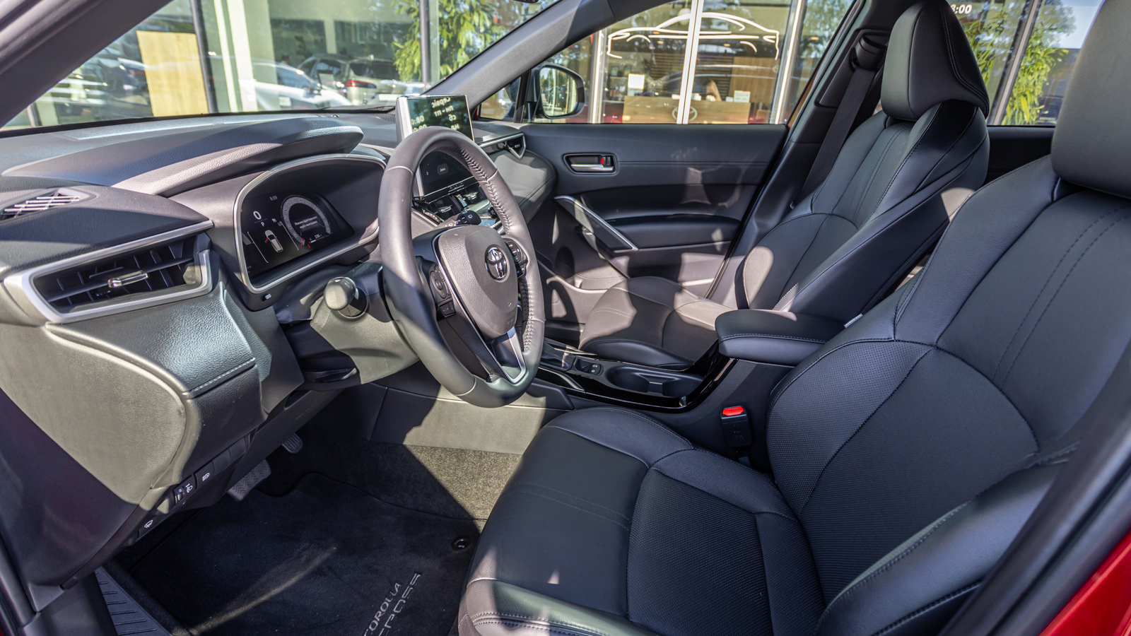 Toyota COROLLA CROSS 2024 року з пробігом 1045 км, Універсал, Тойота Центр Дніпро "Алмаз Мотор" на Запорізькому шосе, м.Дніпро - 1600170 ГРН | Фото № 14