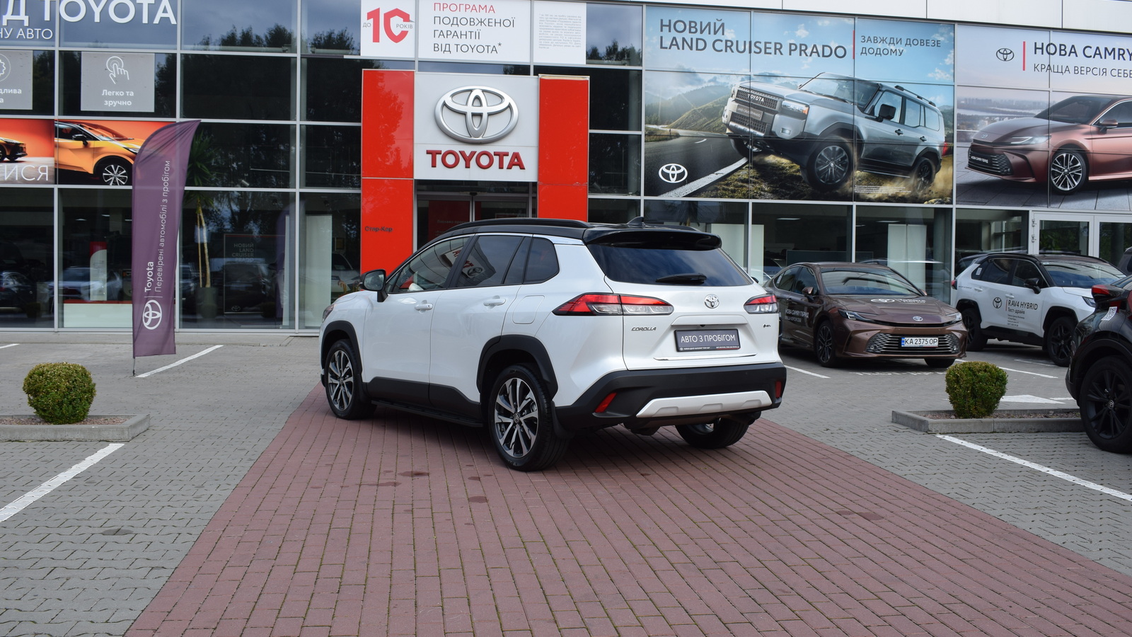 Toyota COROLLA CROSS 2024 року з пробігом 706 км, Універсал, Тойота Центр Житомир "Стар - Кар", м.Житомир - 1606570 ГРН | Фото № 2