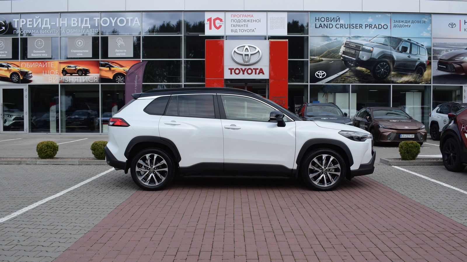 Toyota COROLLA CROSS 2024 року з пробігом 706 км, Універсал, Тойота Центр Житомир "Стар - Кар", м.Житомир - 1606570 ГРН | Фото № 17
