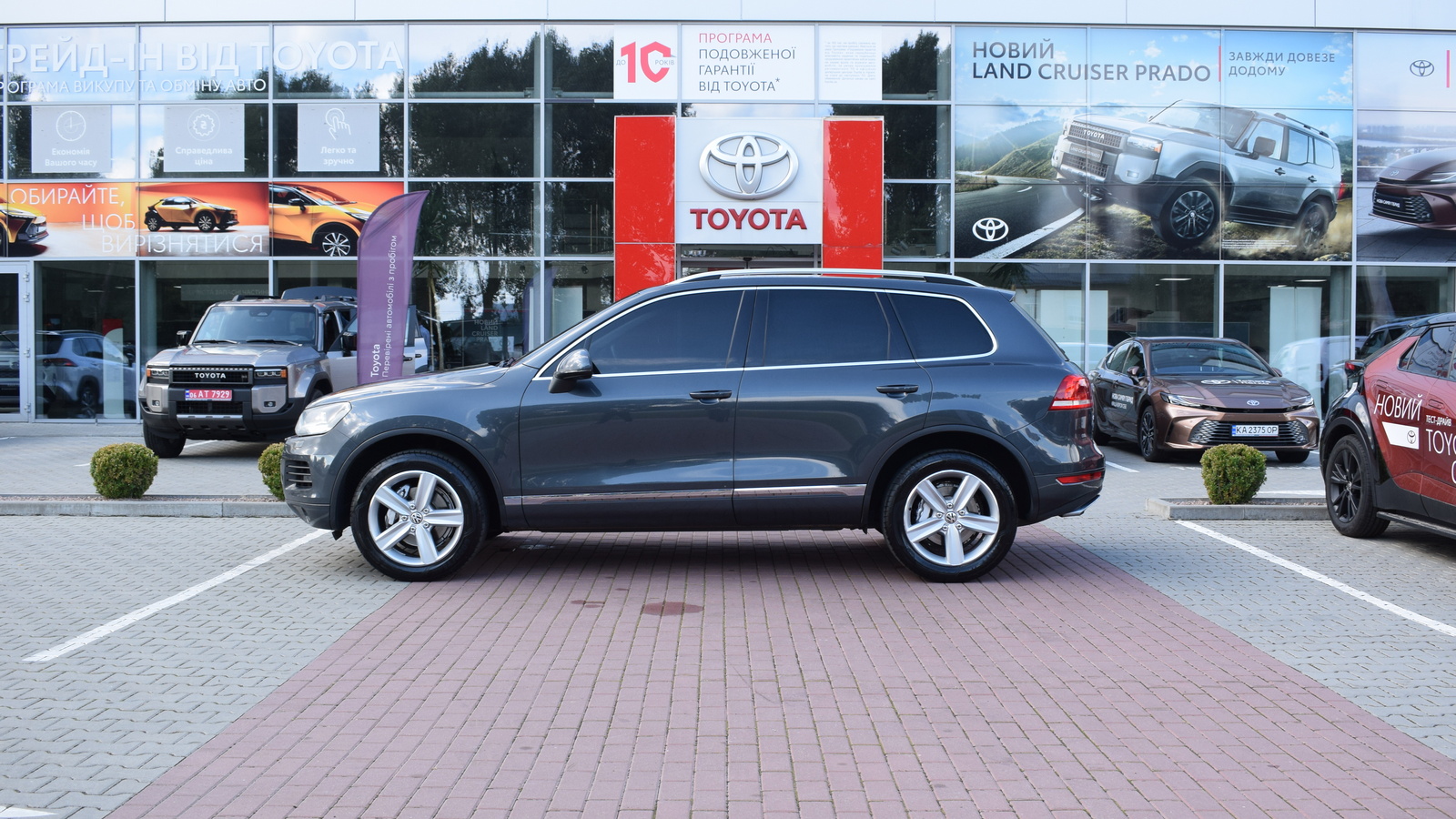 Інші авто VOLKSWAGEN TOUAREG 2014 року з пробігом 338692 км, Універсал, Тойота Центр Житомир "Стар - Кар", м.Житомир - 790020 ГРН | Фото № 3