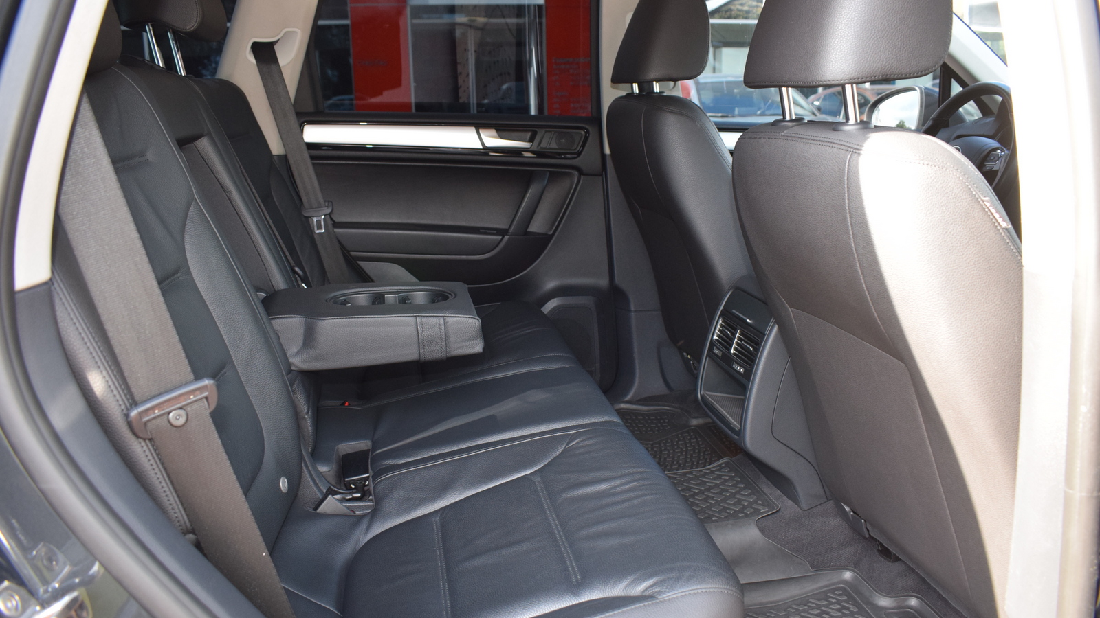 Інші авто VOLKSWAGEN TOUAREG 2014 року з пробігом 338692 км, Універсал, Тойота Центр Житомир "Стар - Кар", м.Житомир - 790020 ГРН | Фото № 7