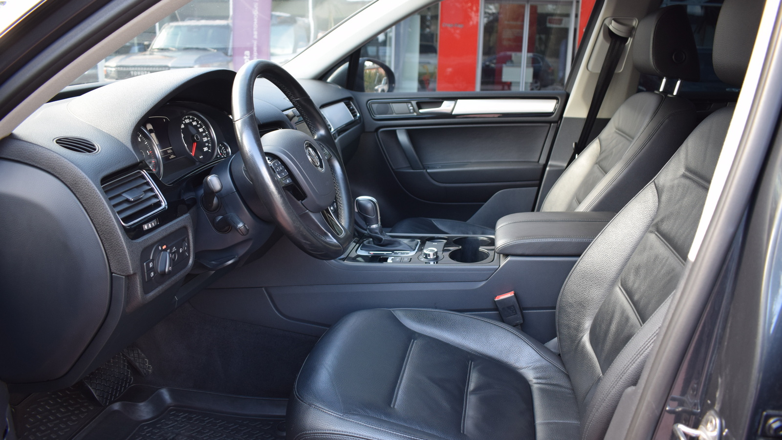 Інші авто VOLKSWAGEN TOUAREG 2014 року з пробігом 338692 км, Універсал, Тойота Центр Житомир "Стар - Кар", м.Житомир - 790020 ГРН | Фото № 12