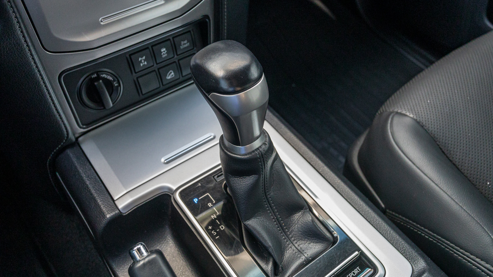 Toyota LAND CRUISER PRADO 2021 року з пробігом 153185 км, Універсал, Тойота Центр Дніпро "Алмаз Мотор" на Запорізькому шосе, м.Дніпро - 1895000 ГРН | Фото № 32