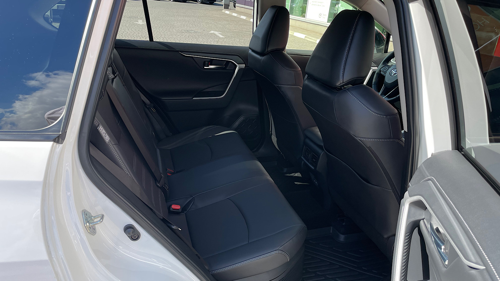 Toyota RAV4 2023 року з пробігом 9267 км, Універсал, Тойота Центр Запоріжжя "Восток Автомир", м.Запоріжжя - 1693300 ГРН | Фото № 7