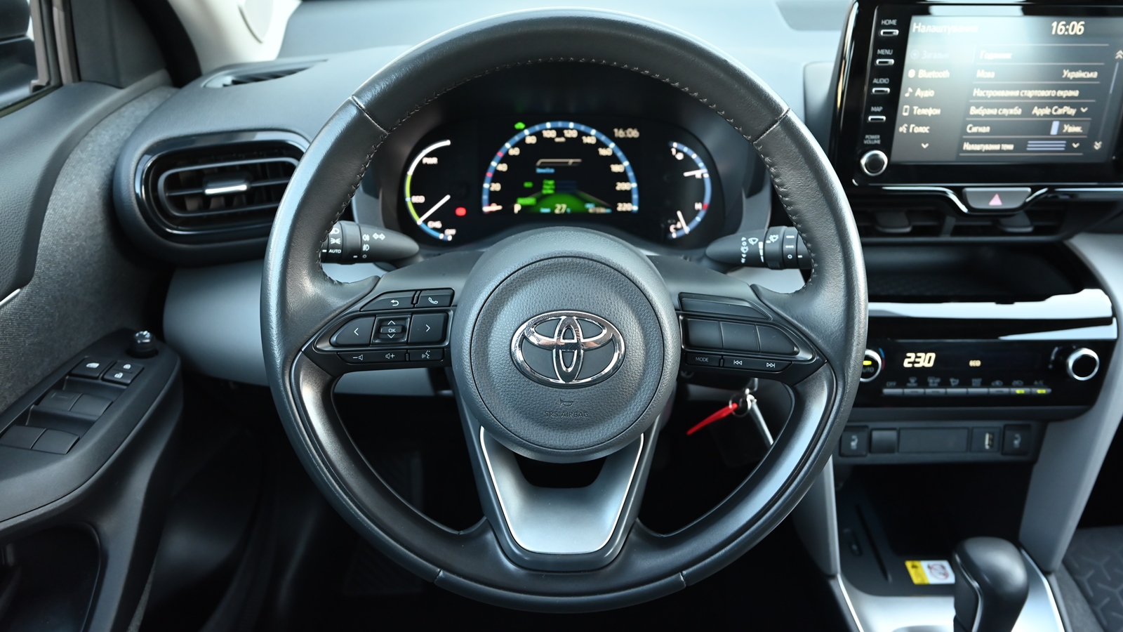Toyota YARIS CROSS 2022 року з пробігом 47336 км, Хетчбек, Тойота Центр Київ "Сіті Плаза", м.Київ - 1060914 ГРН | Фото № 9