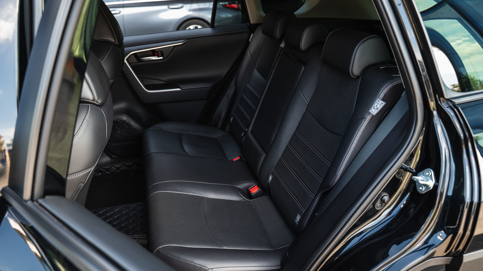 Toyota RAV4 2019 року з пробігом 51602 км, Універсал, Лексус Дніпро, м.Дніпро - 1290120 ГРН | Фото № 11