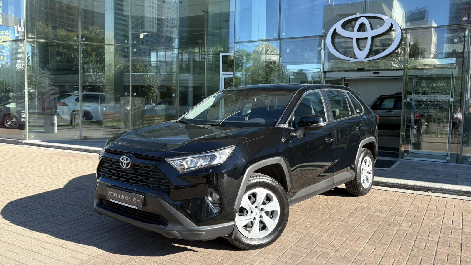 Toyota RAV4 2019 року з пробігом 53919 км, Універсал, Тойота Центр Київ "Автосаміт Укравто", м.Київ - 1292850 ГРН | Фото № 1