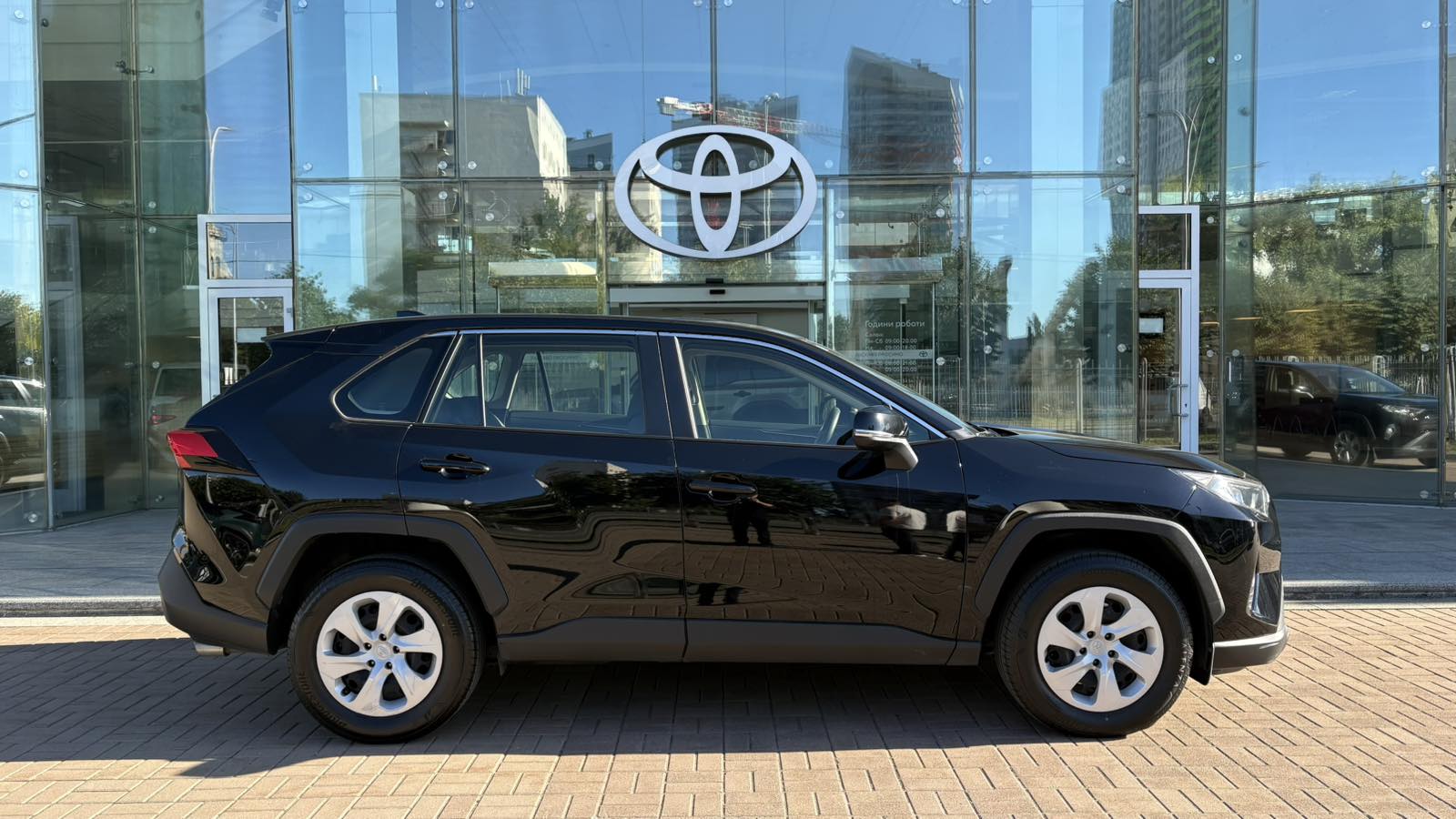 Toyota RAV4 2019 року з пробігом 53919 км, Універсал, Тойота Центр Київ "Автосаміт Укравто", м.Київ - 1292850 ГРН | Фото № 16