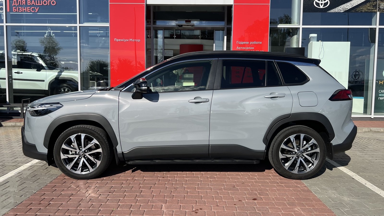 Toyota COROLLA CROSS 2024 року з пробігом 4213 км, Універсал, Тойота Центр Вінниця "Преміум Мотор", м.Вінниця - 1600000 ГРН | Фото № 3