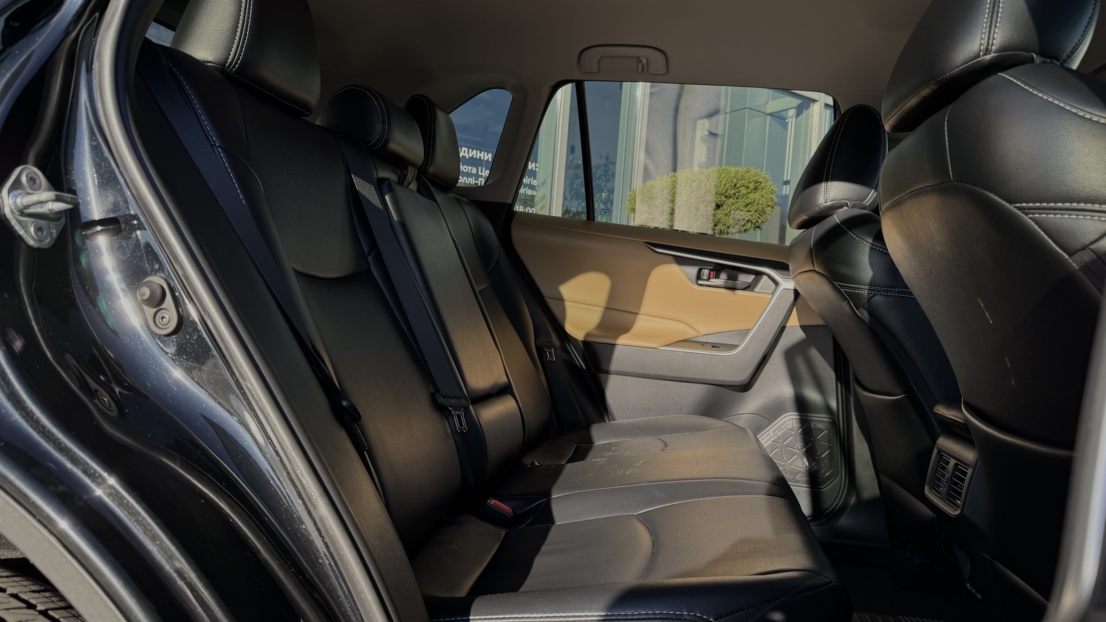 Toyota RAV4 2019 року з пробігом 69000 км, Універсал, Тойота Центр Чернігів "Соллі-Плюс", м.Чернігів - 1117200 ГРН | Фото № 7