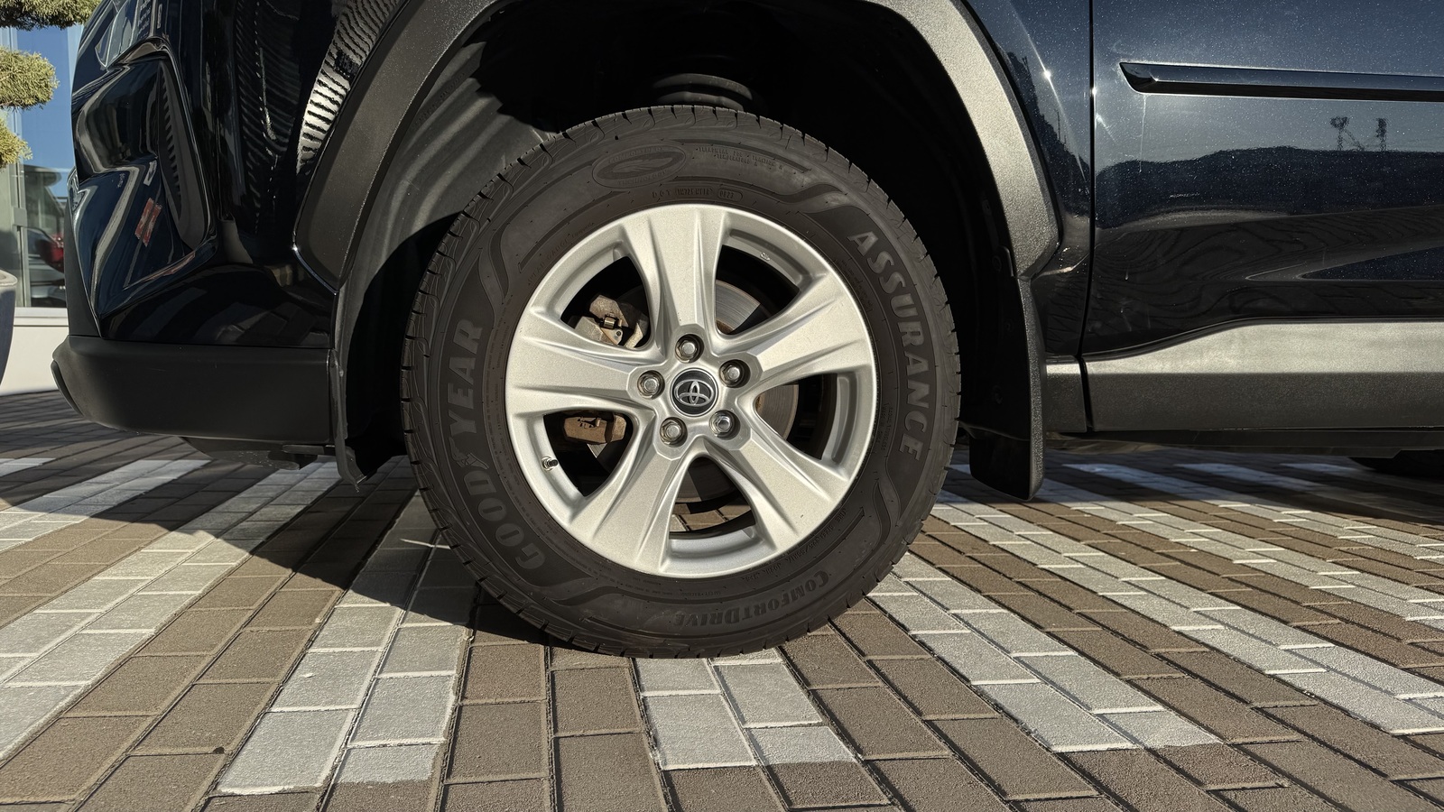 Toyota RAV4 2019 року з пробігом 69000 км, Універсал, Тойота Центр Чернігів "Соллі-Плюс", м.Чернігів - 1117200 ГРН | Фото № 15