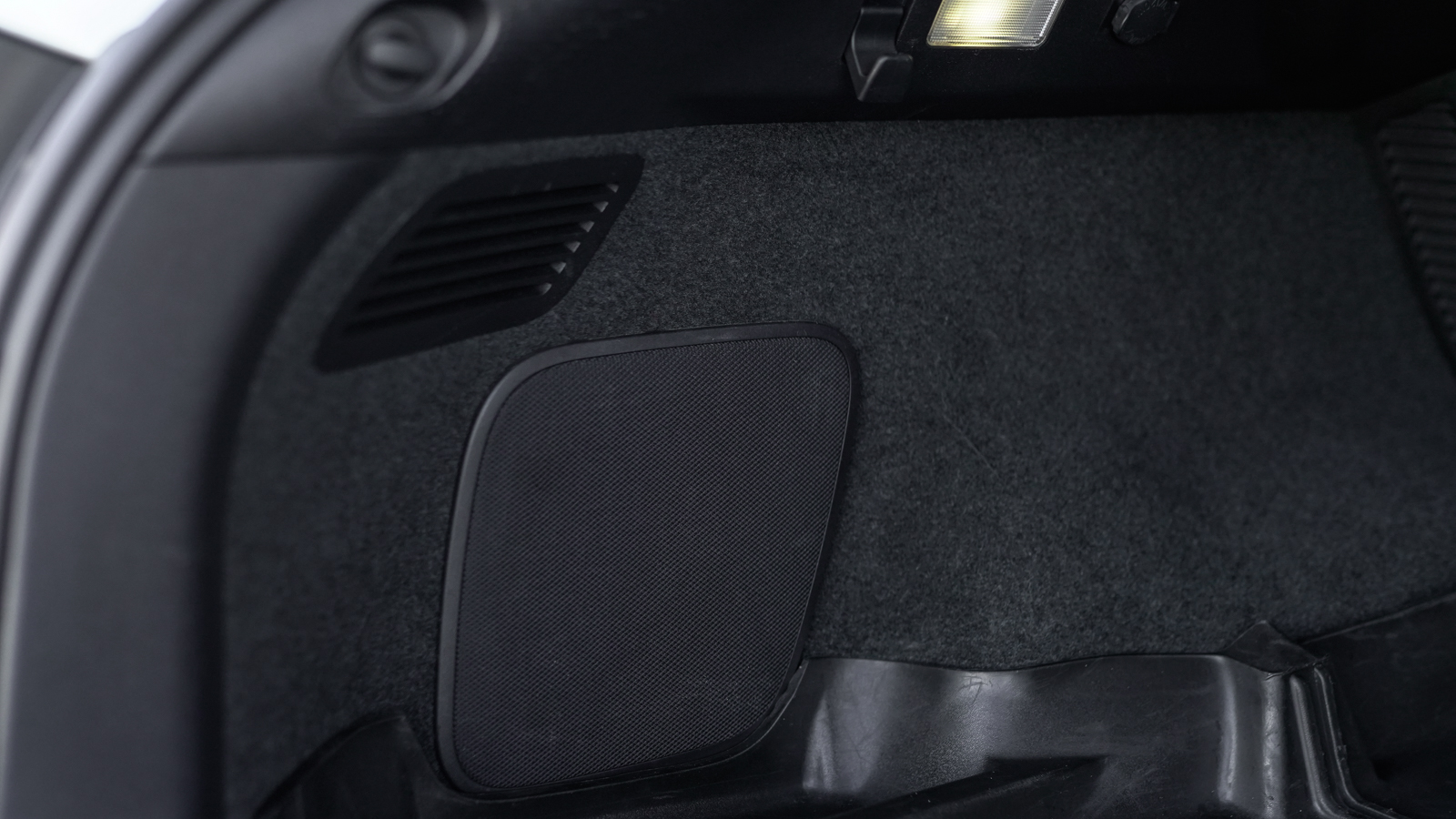 Lexus RX 450h 2020 року з пробігом 111569 км, Універсал, Лексус Львів, м.Львів - 2448500 ГРН | Фото № 11