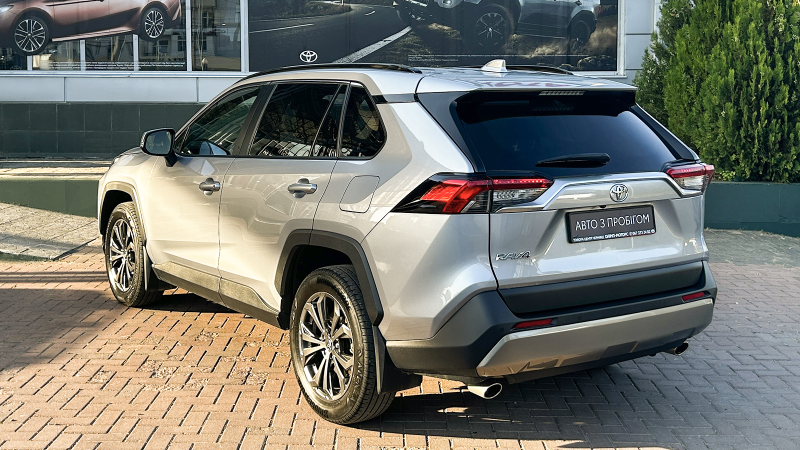 Toyota RAV4 2023 року з пробігом 48340 км, Універсал, Тойота Центр Чернівці "Олімп-Моторс", м.Чернівці - 1420000 ГРН | Фото № 2