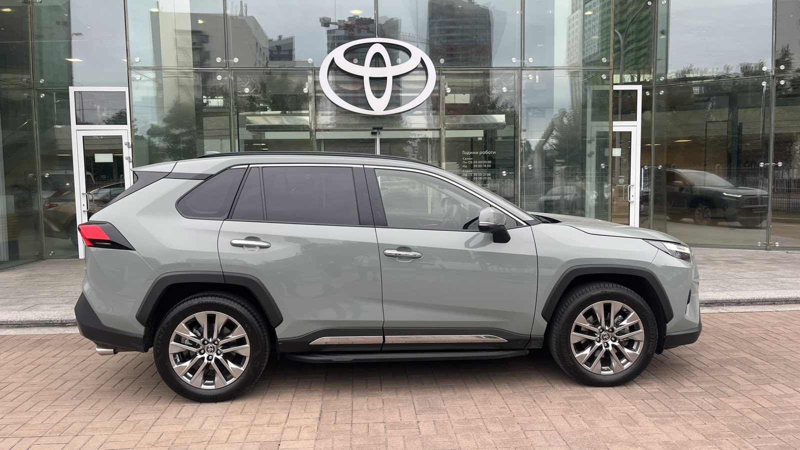 Toyota RAV4 2023 року з пробігом 28917 км, Універсал, Тойота Центр Київ "Автосаміт Укравто", м.Київ - 1946128 ГРН | Фото № 16