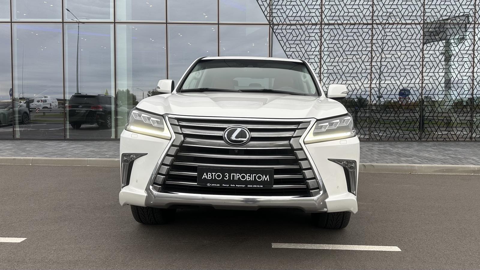 Lexus LX 2017 року з пробігом 76190 км, Універсал, Лексус Київ Аеропорт, м.Київ - 3108618 ГРН | Фото № 5