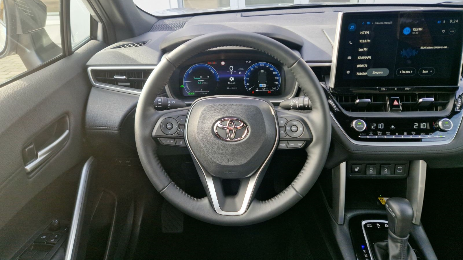 Toyota COROLLA CROSS 2024 року з пробігом 1191 км, Хетчбек, Тойота Центр Кропивницький "Мотор - Олві", м.Кропивницький - 1600000 ГРН | Фото № 9