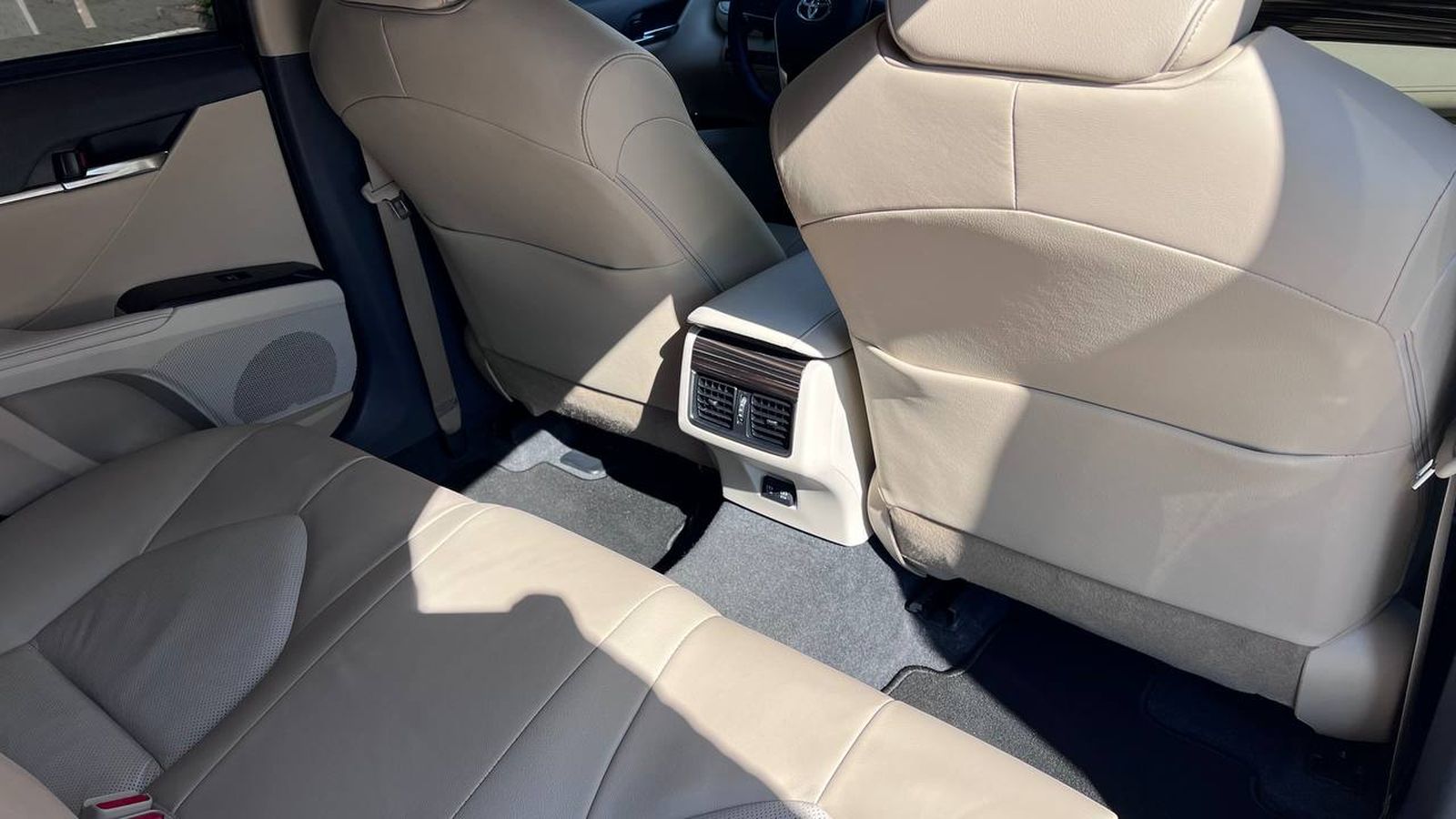 Toyota CAMRY 2019 року з пробігом 25626 км, Седан, Тойота Центр Хмельницький "Гранд Мотор", м.Хмельницький - 1218000 ГРН | Фото № 7