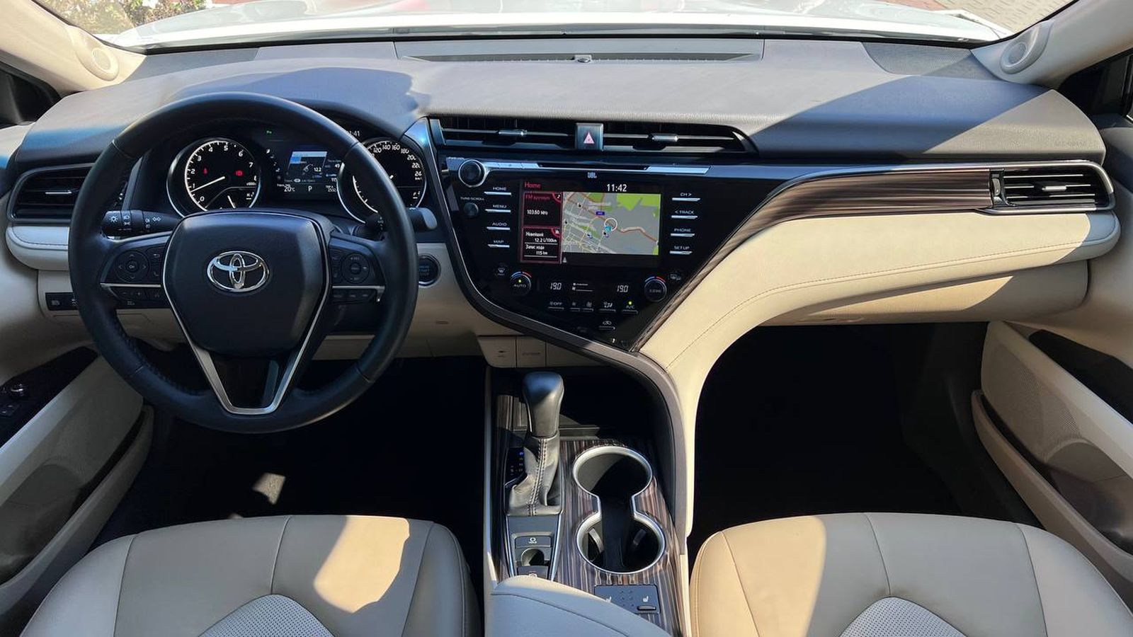 Toyota CAMRY 2019 року з пробігом 25626 км, Седан, Тойота Центр Хмельницький "Гранд Мотор", м.Хмельницький - 1218000 ГРН | Фото № 8
