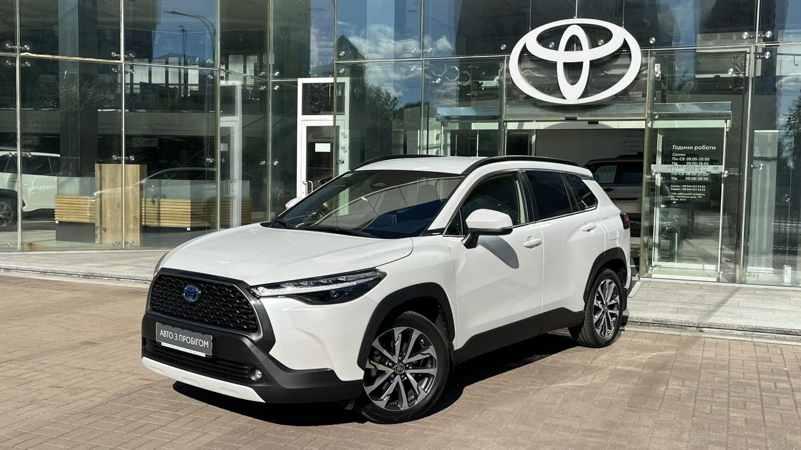 Toyota COROLLA CROSS 2023 року з пробігом 18000 км, Універсал, Тойота Центр Київ "Автосаміт Укравто", м.Київ - 1524000 ГРН | Фото № 1