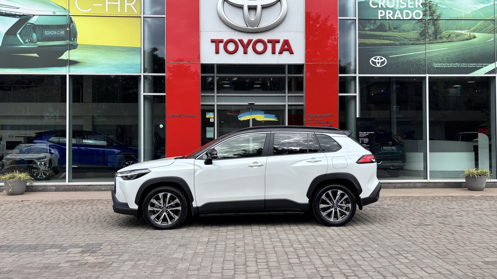 Toyota COROLLA CROSS 2024 року з пробігом 1180 км, Універсал, Тойота Центр Кривий Ріг "Алмаз Сістем", м.Кривий Ріг - 1600000 ГРН | Фото № 3