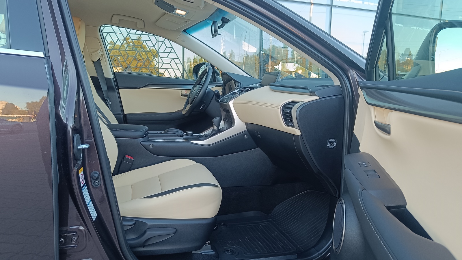 Lexus NX 2015 року з пробігом 99303 км, Універсал, Лексус Київ Захід, м.Київ - 1147000 ГРН | Фото № 6
