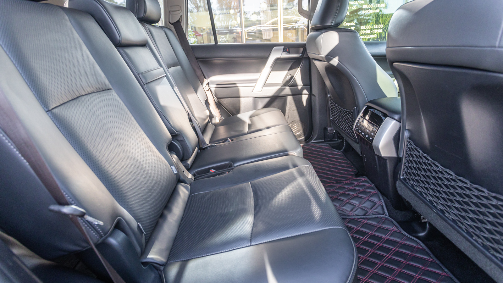 Toyota LAND CRUISER PRADO 2019 року з пробігом 128058 км, Універсал, Тойота Центр Дніпро "Алмаз Мотор" на Запорізькому шосе, м.Дніпро - 1780000 ГРН | Фото № 7