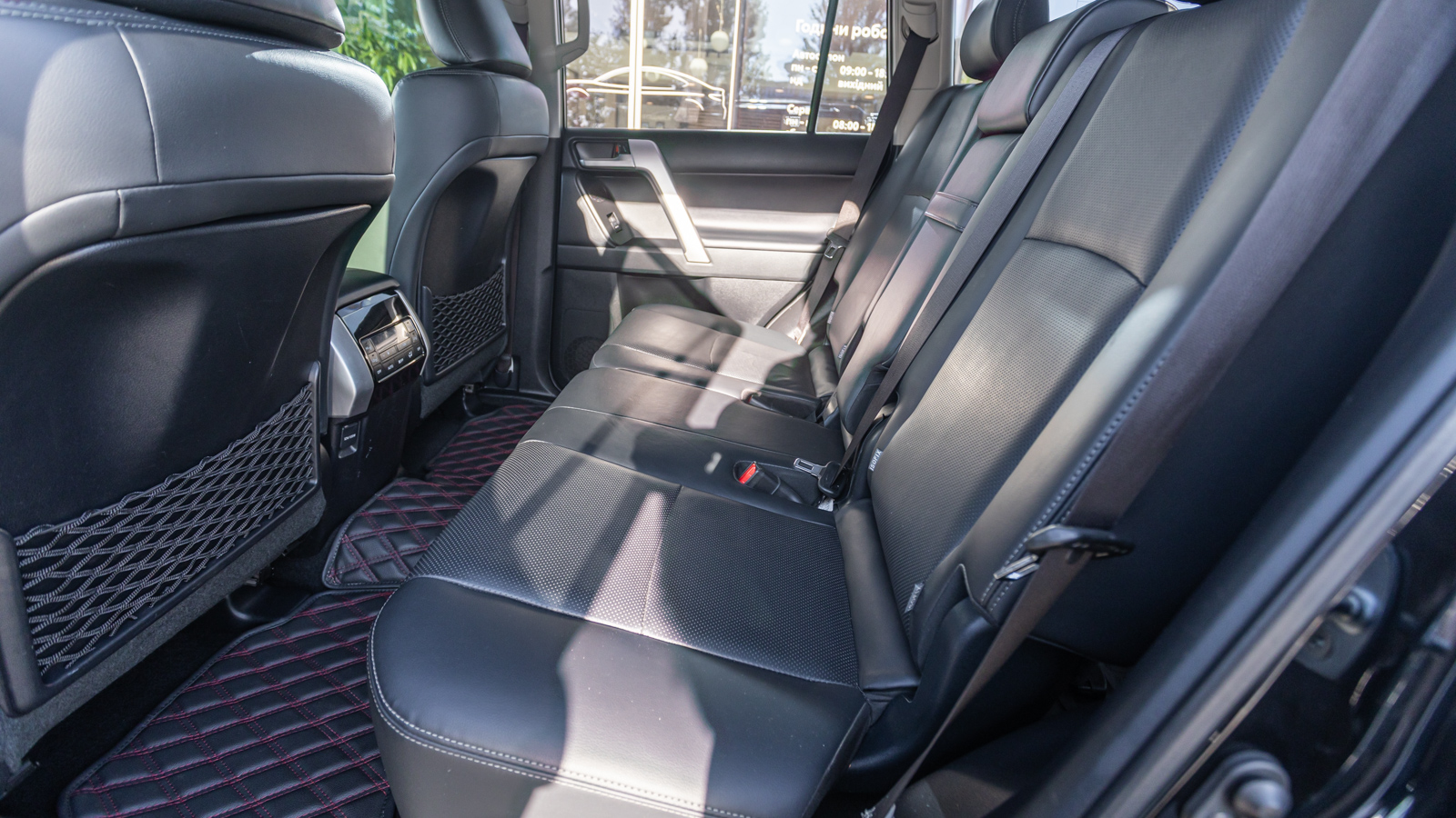 Toyota LAND CRUISER PRADO 2019 року з пробігом 128058 км, Універсал, Тойота Центр Дніпро "Алмаз Мотор" на Запорізькому шосе, м.Дніпро - 1780000 ГРН | Фото № 12