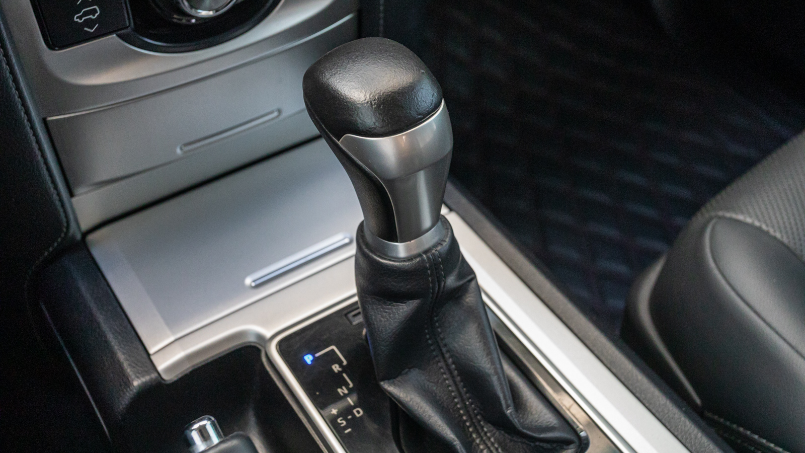 Toyota LAND CRUISER PRADO 2019 року з пробігом 128058 км, Універсал, Тойота Центр Дніпро "Алмаз Мотор" на Запорізькому шосе, м.Дніпро - 1780000 ГРН | Фото № 33