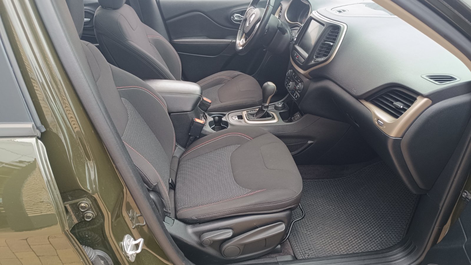 Інші авто JEEP CHEROKEE 2016 року з пробігом 152580 км, Універсал, Тойота Центр Київ «ВІДІ Аеропорт», м.Київ - 595000 ГРН | Фото № 6