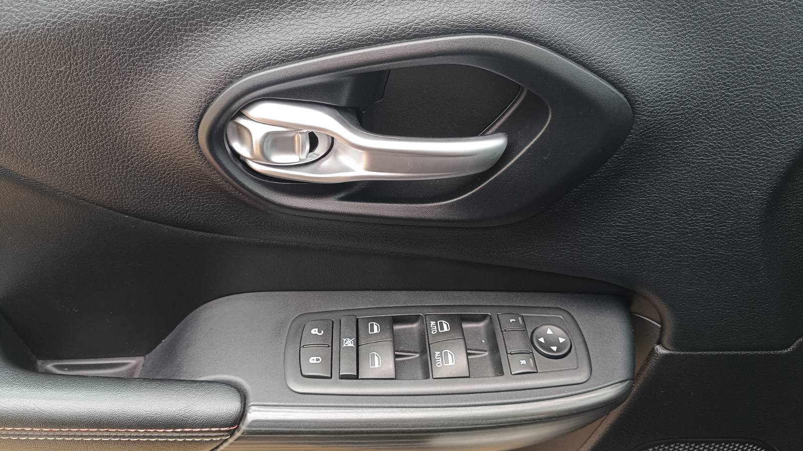 Інші авто JEEP CHEROKEE 2016 року з пробігом 152580 км, Універсал, Тойота Центр Київ «ВІДІ Аеропорт», м.Київ - 595000 ГРН | Фото № 15