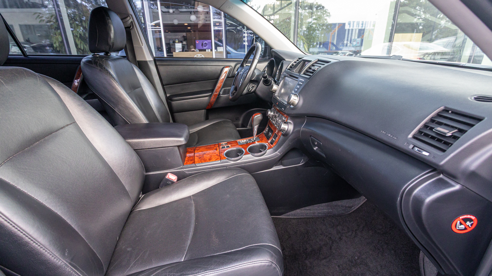 Toyota HIGHLANDER 2013 року з пробігом 206406 км, Універсал, Тойота Центр Дніпро "Алмаз Мотор" на Запорізькому шосе, м.Дніпро - 765000 ГРН | Фото № 6