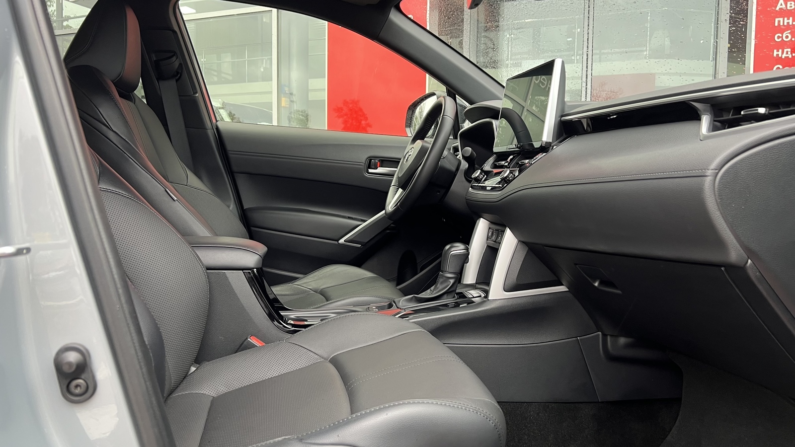 Toyota COROLLA CROSS 2023 року з пробігом 39659 км, Універсал, Тойота Центр Вінниця "Преміум Мотор", м.Вінниця - 1445500 ГРН | Фото № 6