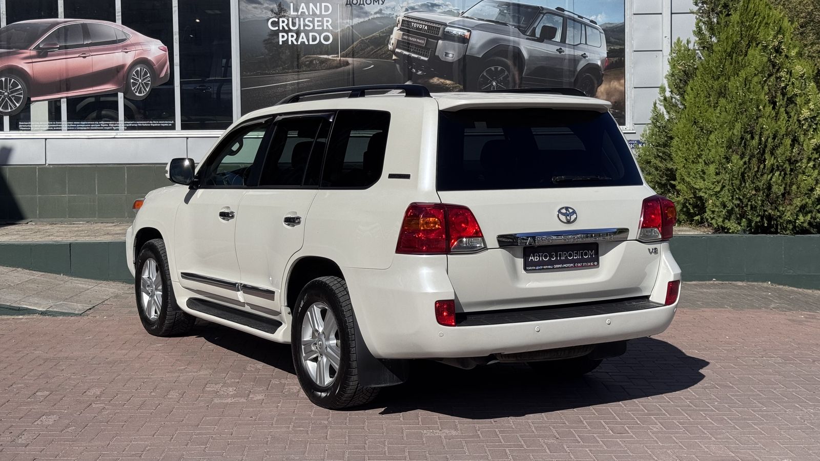Toyota LAND CRUISER 2013 року з пробігом 293389 км, Універсал, Тойота Центр Чернівці "Олімп-Моторс", м.Чернівці - 1250000 ГРН | Фото № 2