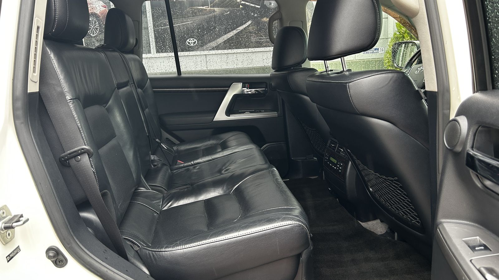 Toyota LAND CRUISER 2013 року з пробігом 293389 км, Універсал, Тойота Центр Чернівці "Олімп-Моторс", м.Чернівці - 1250000 ГРН | Фото № 7