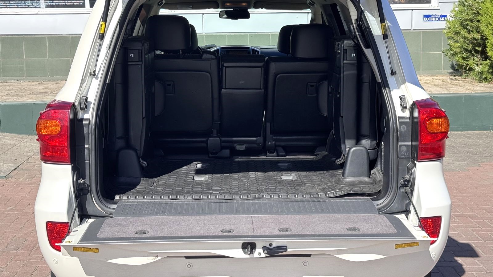 Toyota LAND CRUISER 2013 року з пробігом 293389 км, Універсал, Тойота Центр Чернівці "Олімп-Моторс", м.Чернівці - 1250000 ГРН | Фото № 10